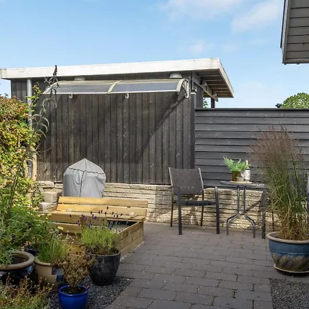 Holiday home Kei - 75m From The Sea In Se Jutland By Interhome