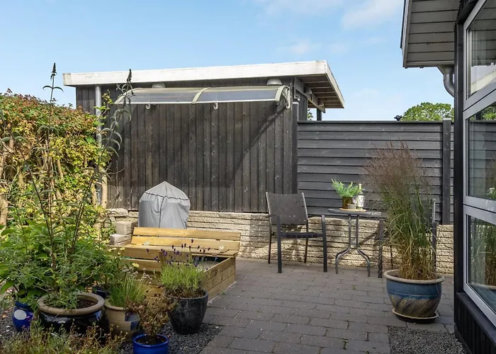 Holiday Home Kei - 75M From The Sea By Interhome