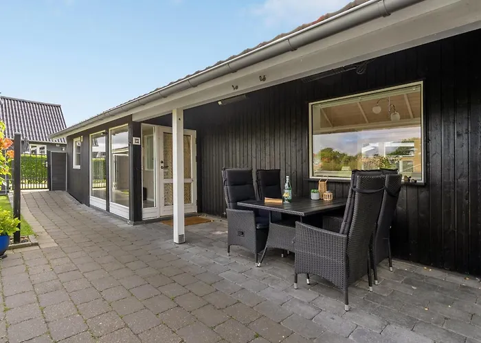 Dom wakacyjny Holiday Home Kei - 75M From The Sea By Interhome *