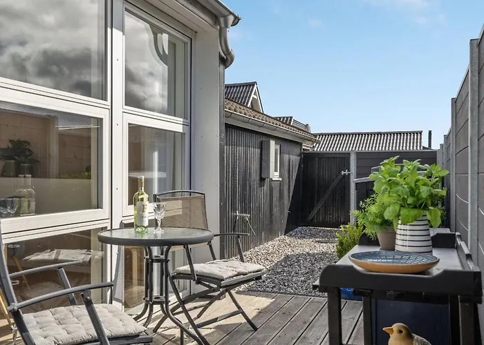 Dom wakacyjny Holiday Home Kei - 75M From The Sea By Interhome *