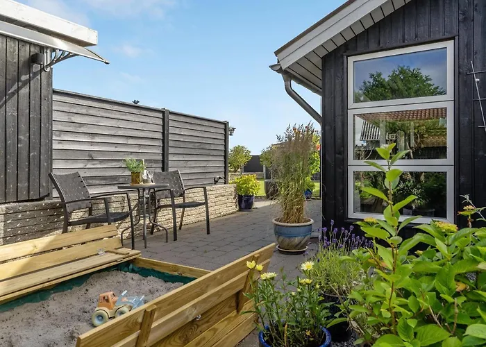 Dom wakacyjny Holiday Home Kei - 75M From The Sea By Interhome *